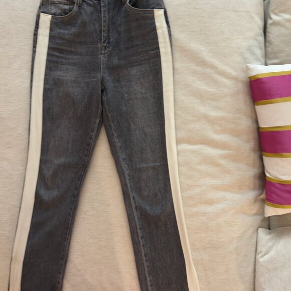 Blank NYC Jeans | Size 27 | Gray Straight Leg Denim With Slit - High Rise Jeans - Picture 9 of 11